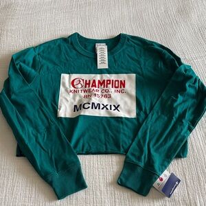 Champion Teal Cropped Sweatshirt / NWT / M